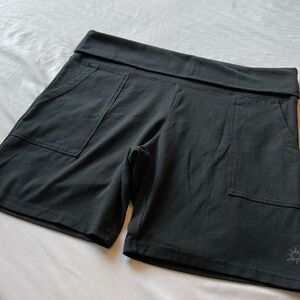 Women’s Aerie Fold Over Black Shorts NWT!